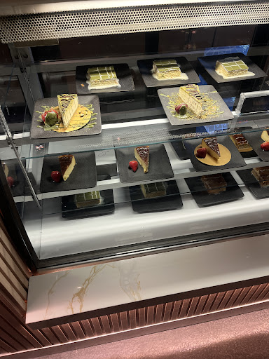 Photo of Golden Royal Cafe - 981 Wellington Rd, London, ON N6E 1W4